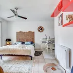 L Oasis Proche Hopital Et Aeroport Piscine Parking &netflix