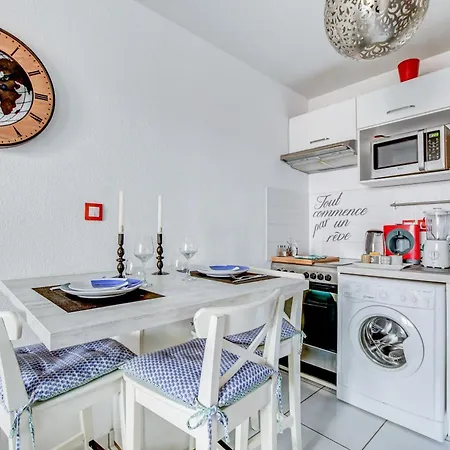 Appartement L Oasis Proche Hôpital Et Aéroport Piscine Parking &netflix